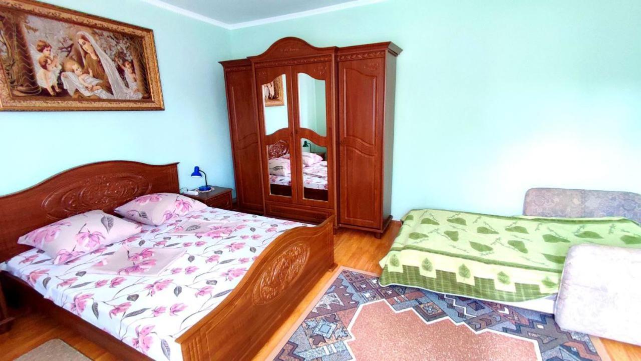 Садиба Анна - Термальні Води Косино Zapson Exterior foto